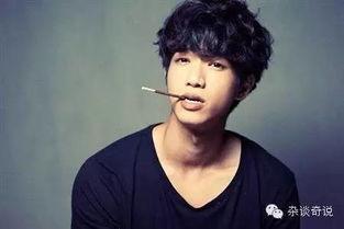 娱乐圈吃瓜小眼睛男歌手,揭秘“吃瓜小眼睛男歌手”的星光之路